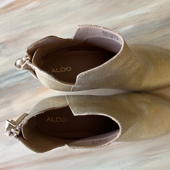 Aldo Dominicaa Gold Glitter Ankle Boots - Picture 4 of 14